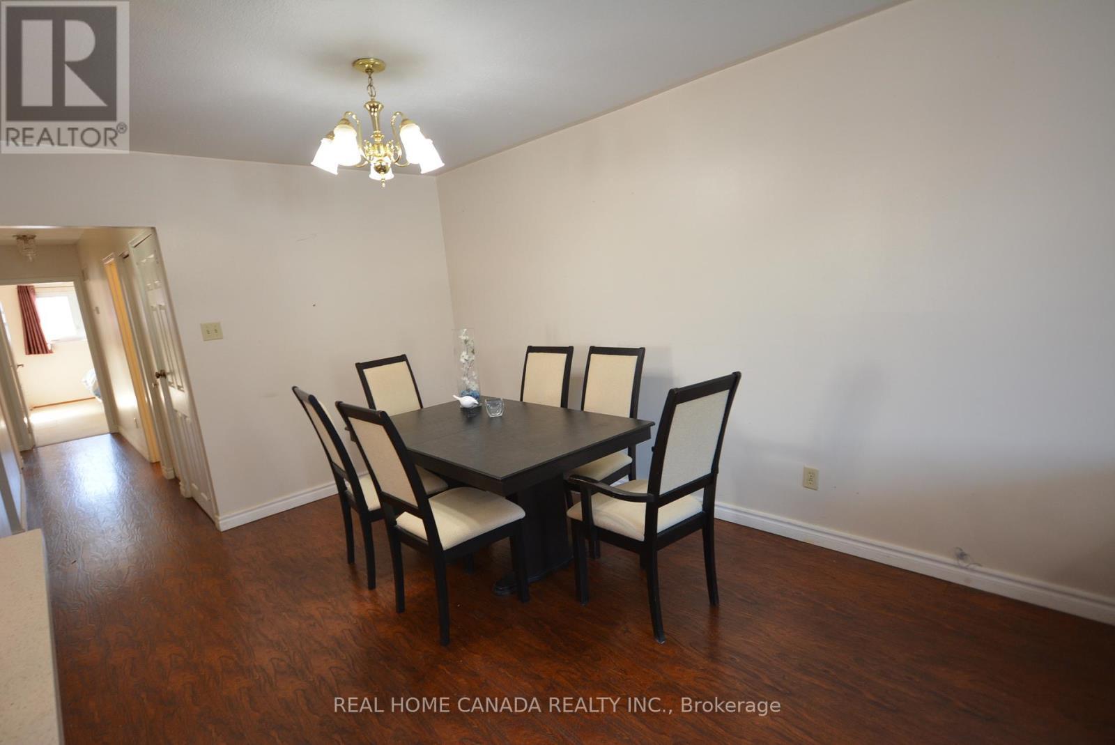 1463 Glen Rutley Circle, Mississauga, ON - Indoor Photo Showing Dining Room