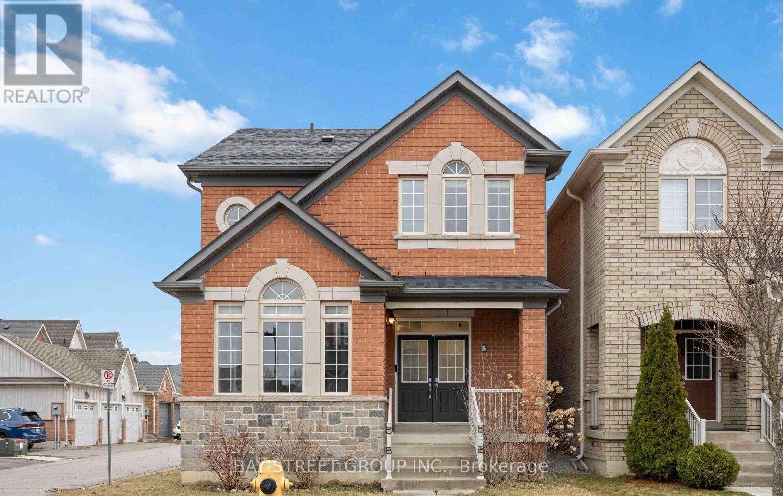 5 Tottenham Court, Markham, ON - Outdoor With Facade
