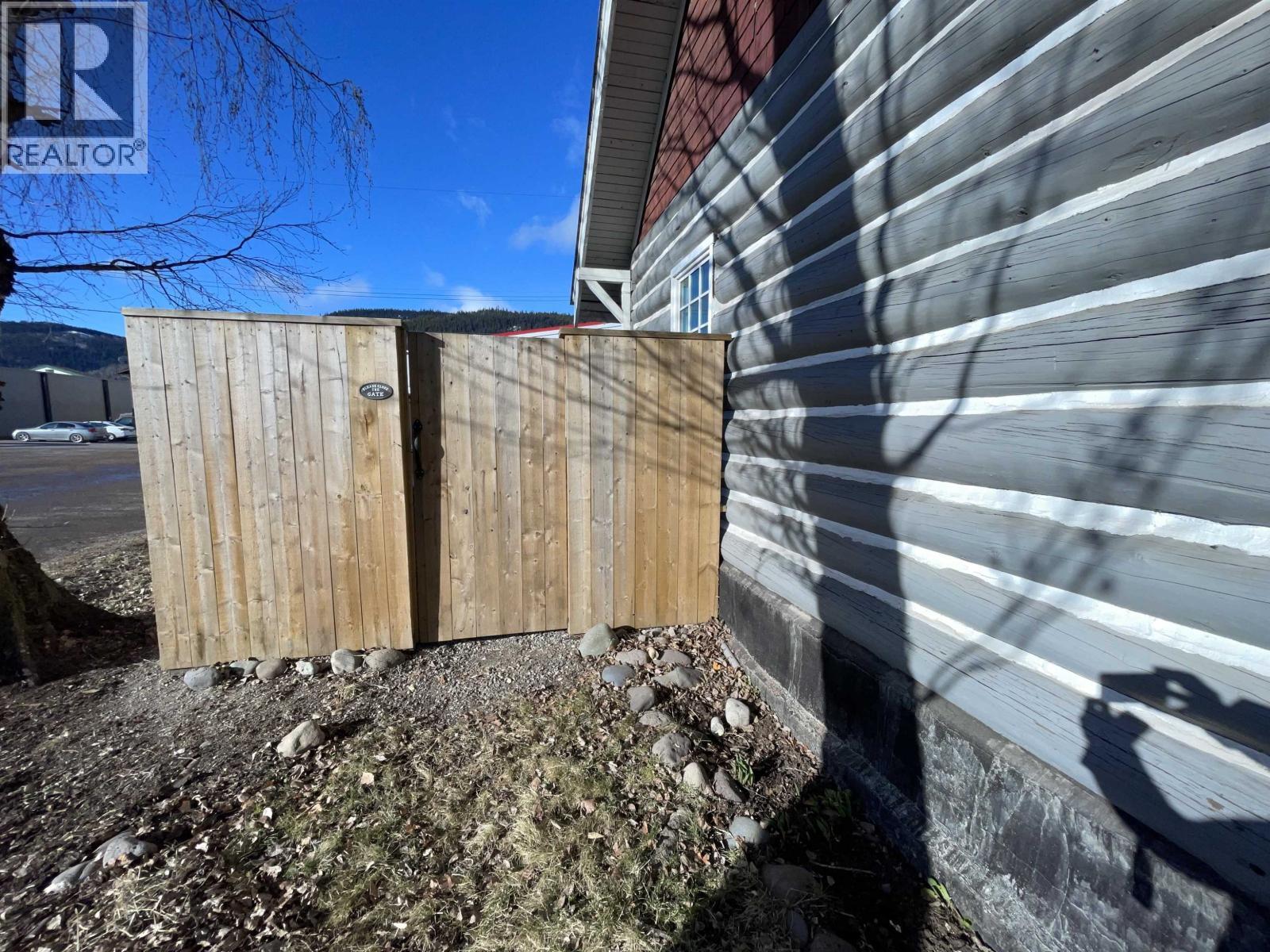 3875 Second Avenue, Smithers, BC - Outdoor