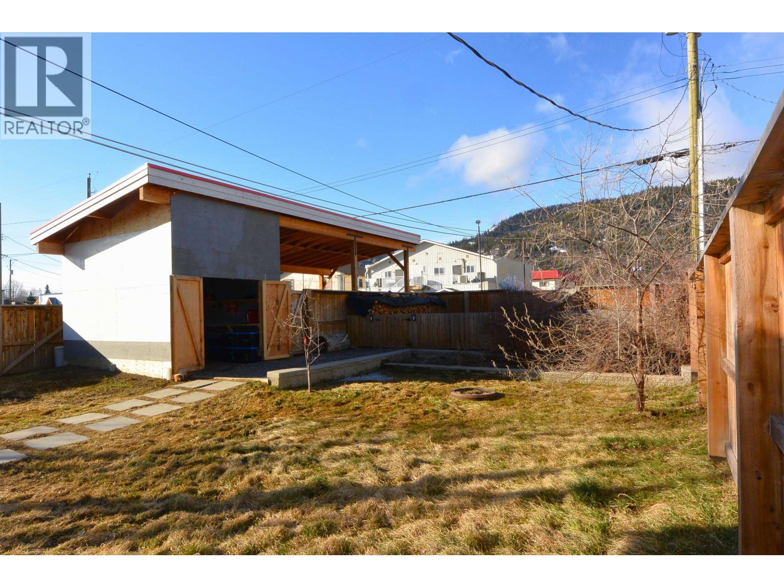 3875 Second Avenue, Smithers, BC - Outdoor