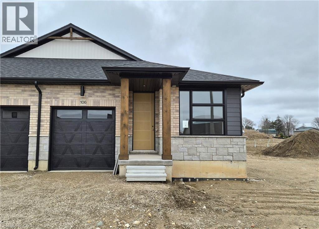 106 Thackeray Way, Harriston, ON - Outdoor