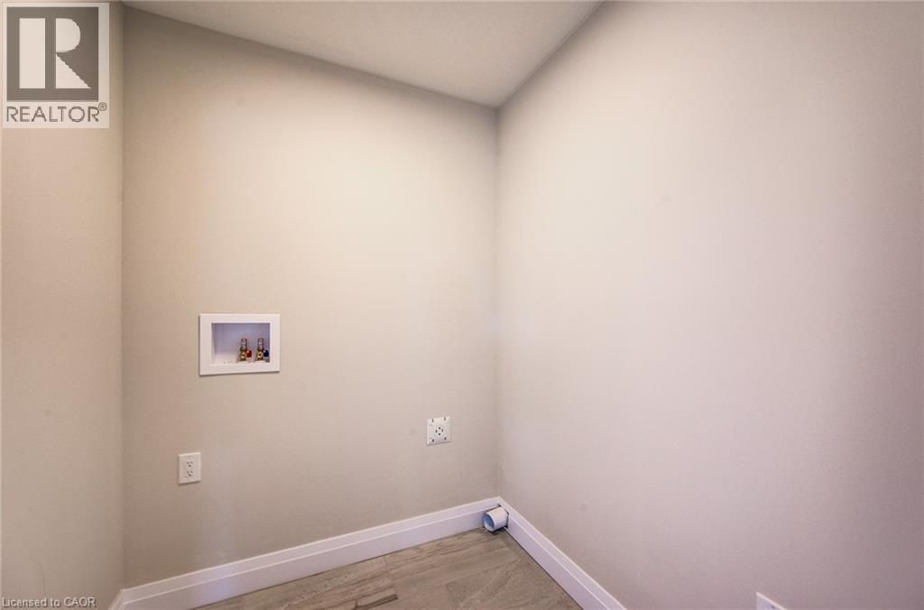 102 Thackeray Way, Harriston, ON - Indoor Photo Showing Other Room