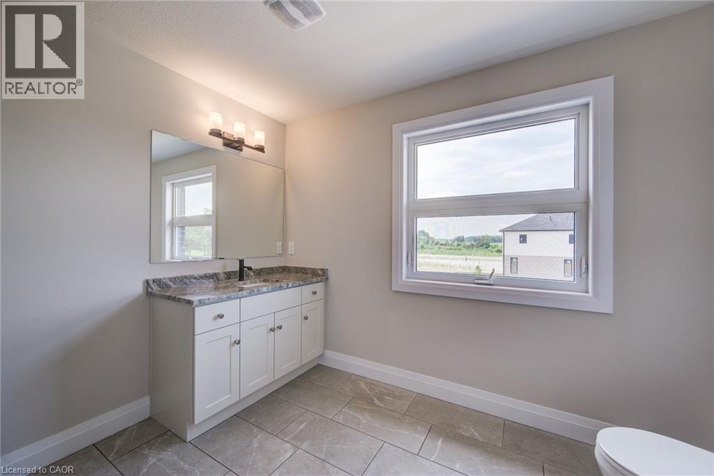 102 Thackeray Way, Harriston, ON - Indoor Photo Showing Bathroom