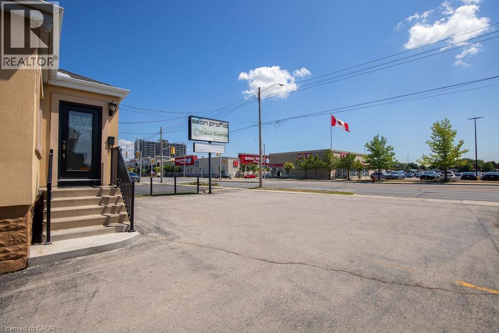 664 Upper James Street, Hamilton, ON
