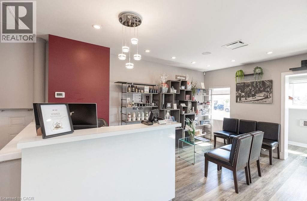 664 Upper James Street, Hamilton, ON