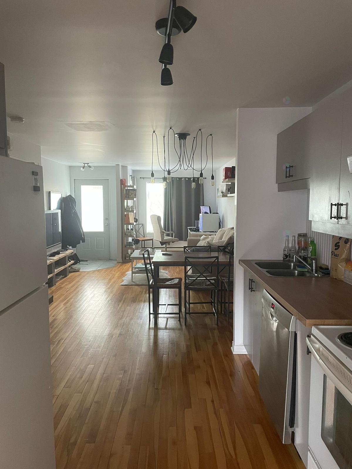 Vue d'ensemble - 3986 Av. Des Érables, Montréal (Le Plateau-Mont-Royal), QC - Indoor Photo Showing Kitchen With Double Sink