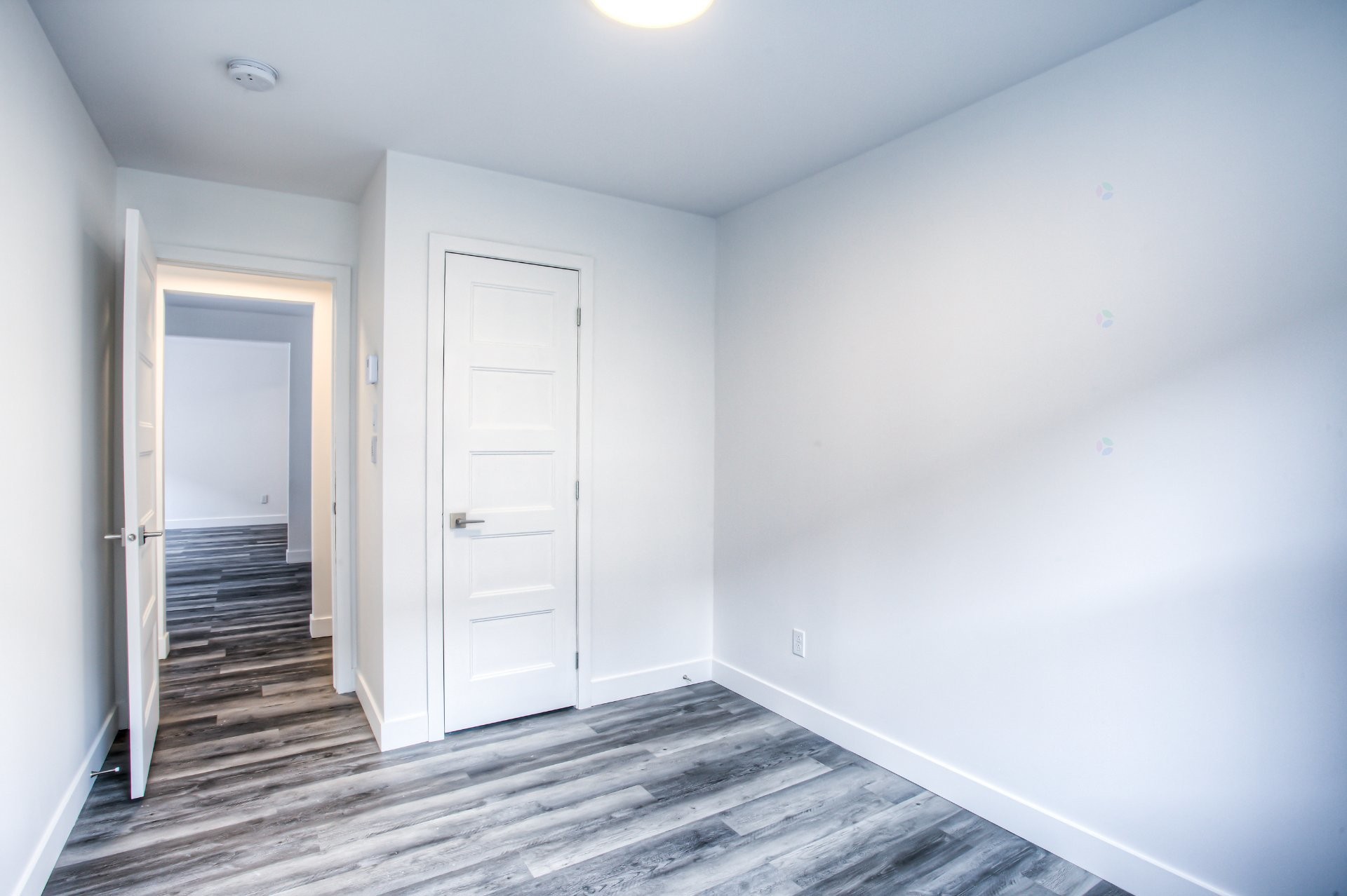 Chambre à coucher - 12-4570 Av. Walkley, Montréal (Côte-Des-Neiges/Notre-Dame-De-Grâce), QC - Indoor Photo Showing Other Room