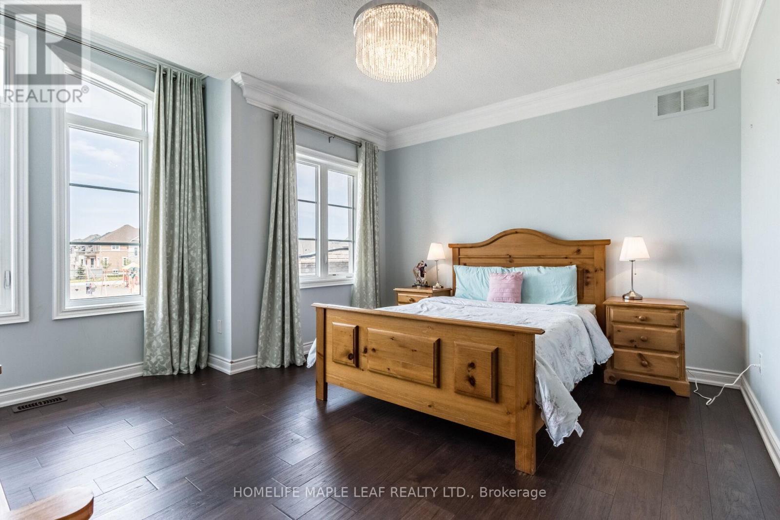 44 Herringbone Crescent, Brampton, ON - Indoor Photo Showing Bedroom
