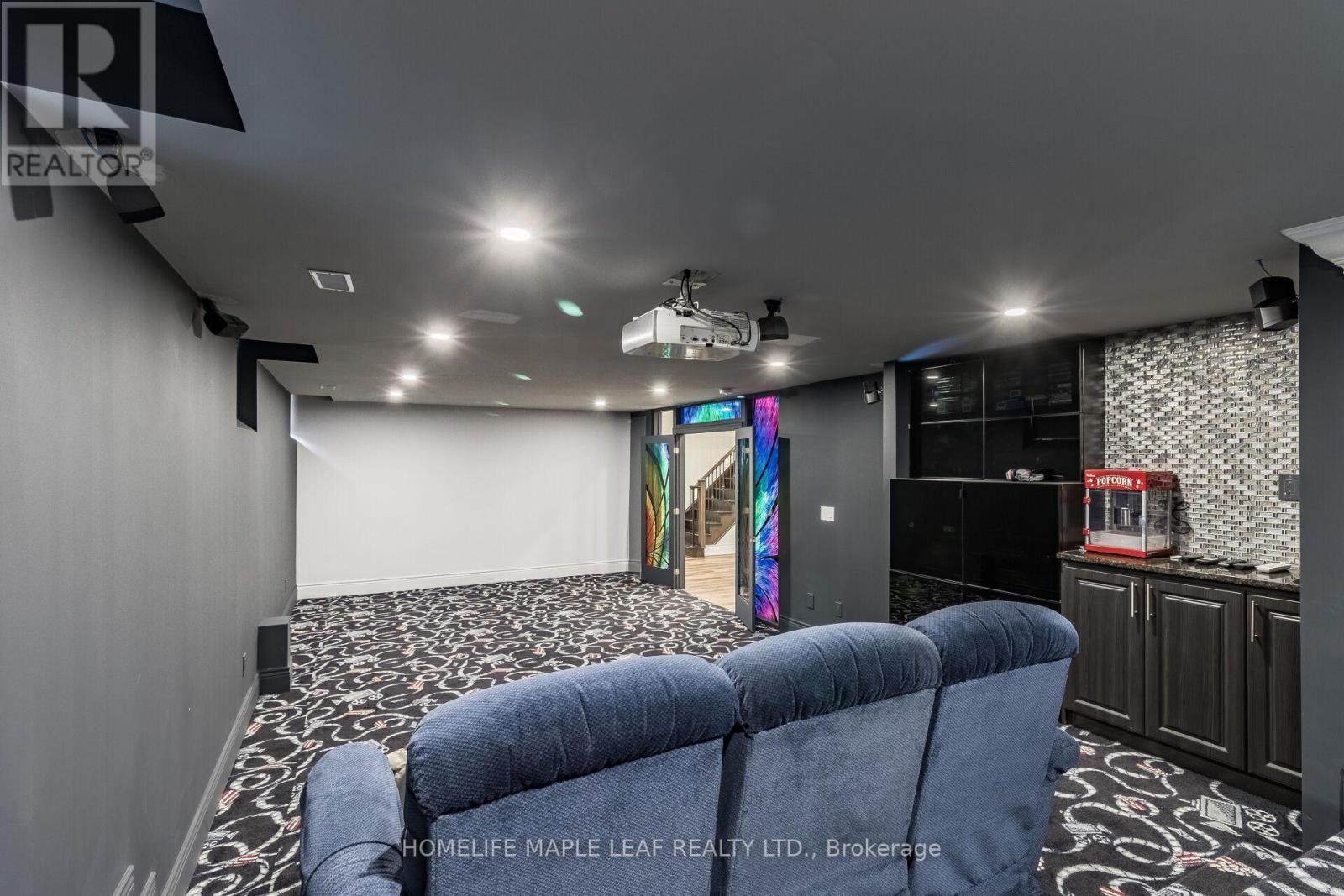 44 Herringbone Crescent, Brampton, ON - Photo Showing Other Room