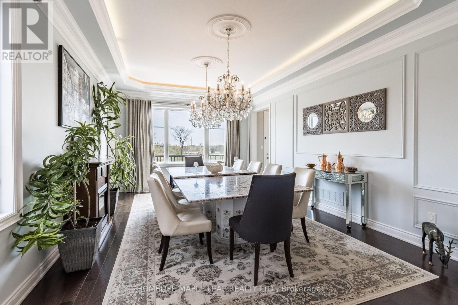 44 Herringbone Crescent, Brampton, ON - Indoor Photo Showing Dining Room