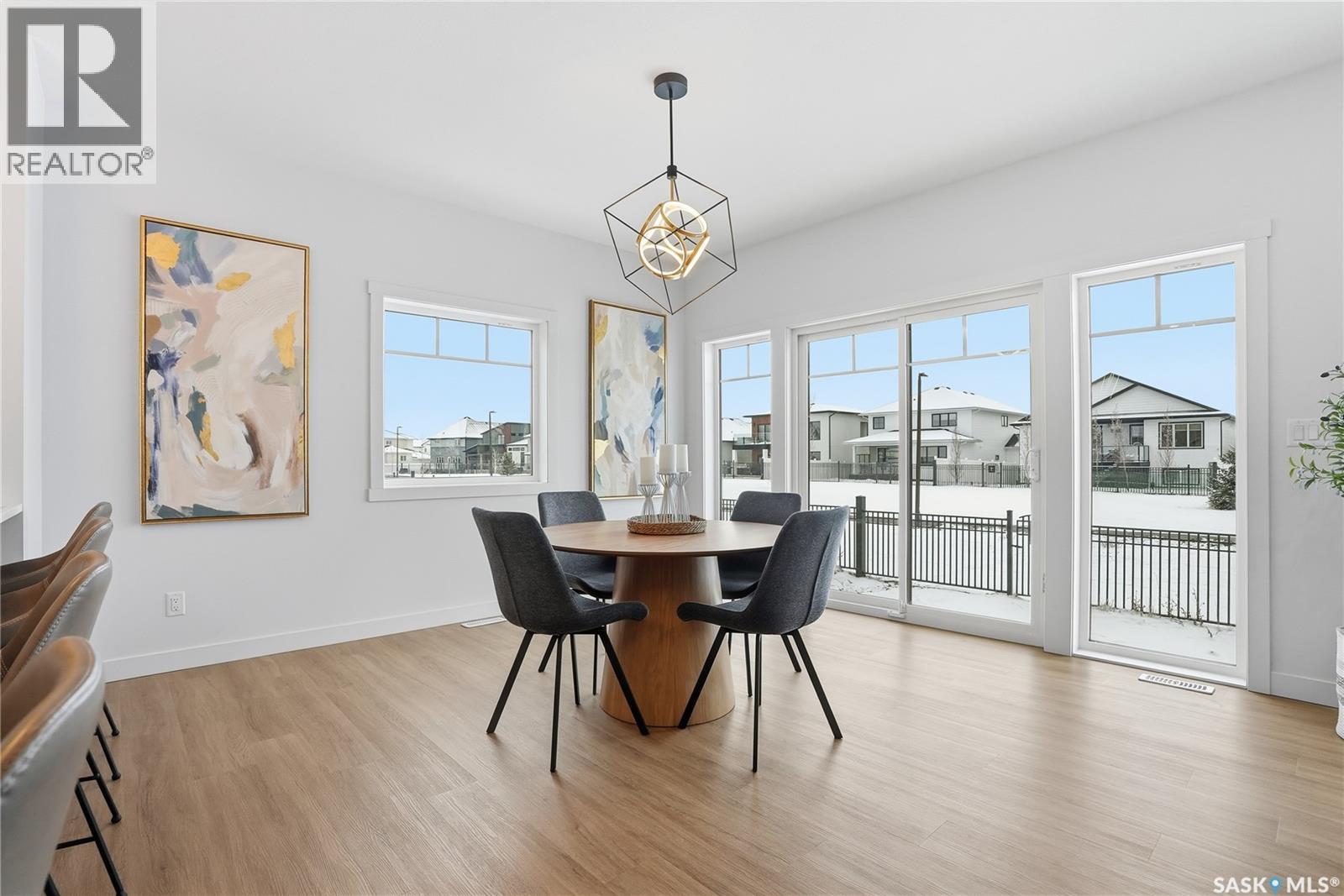 150 Haverstock Crescent, Saskatoon, SK - Indoor Photo Showing Dining Room