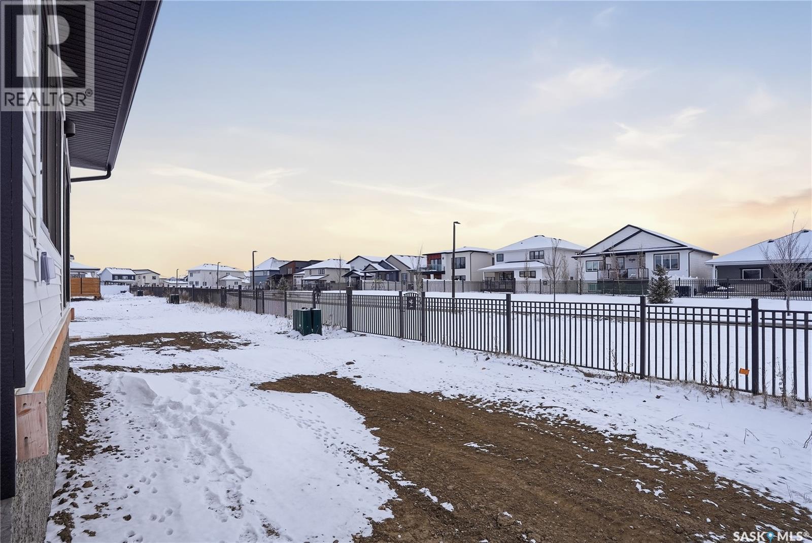 150 Haverstock Crescent, Saskatoon, SK - Outdoor