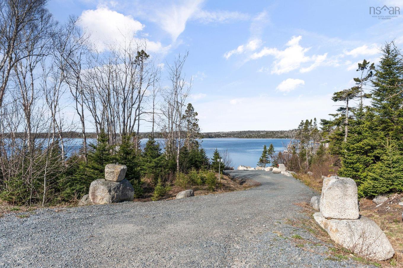 22 Crown Drive, Blind Bay, NS