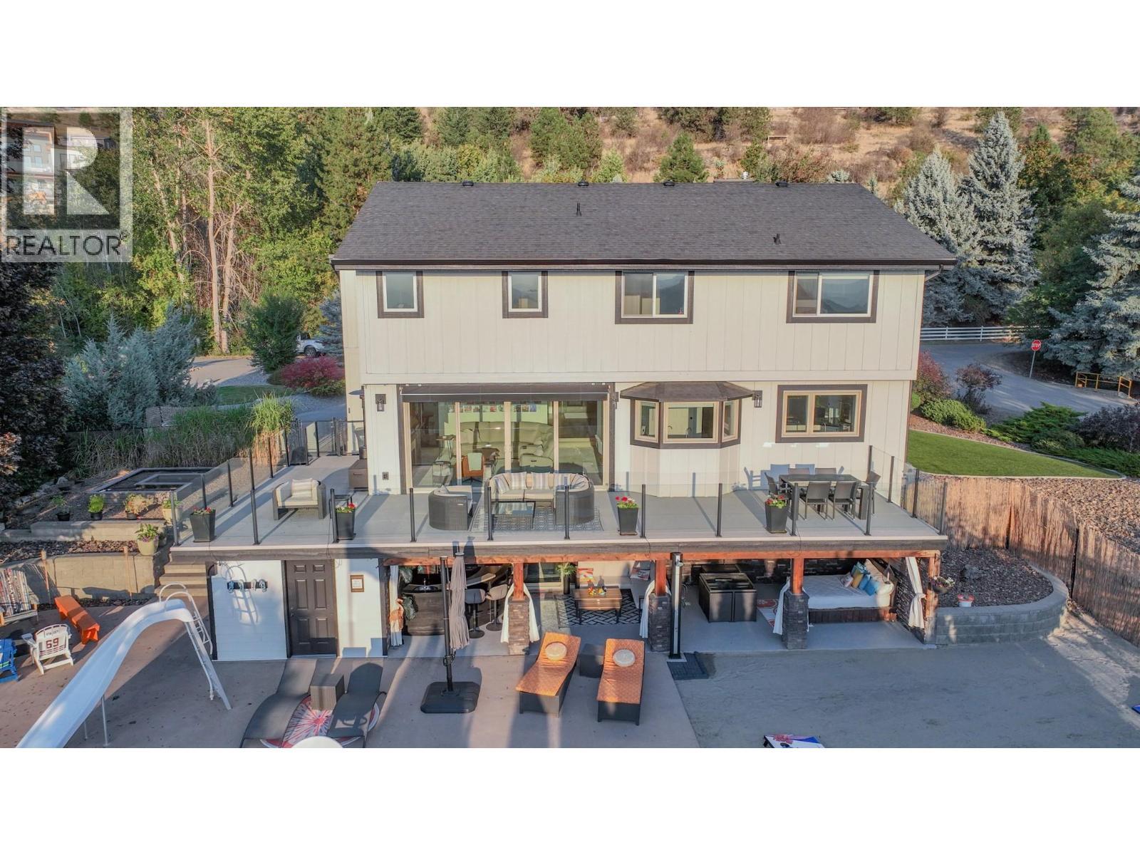702 Cypress Drive, Coldstream, BC - Outdoor