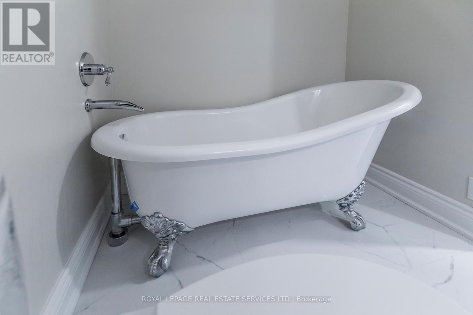 309 - 1 Palace Pier Court, Toronto, ON - Indoor Photo Showing Bathroom