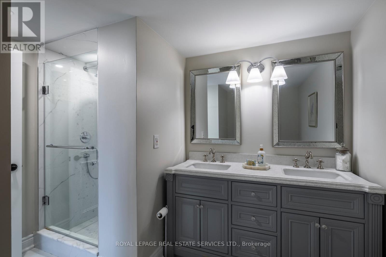 309 - 1 Palace Pier Court, Toronto, ON - Indoor Photo Showing Bathroom