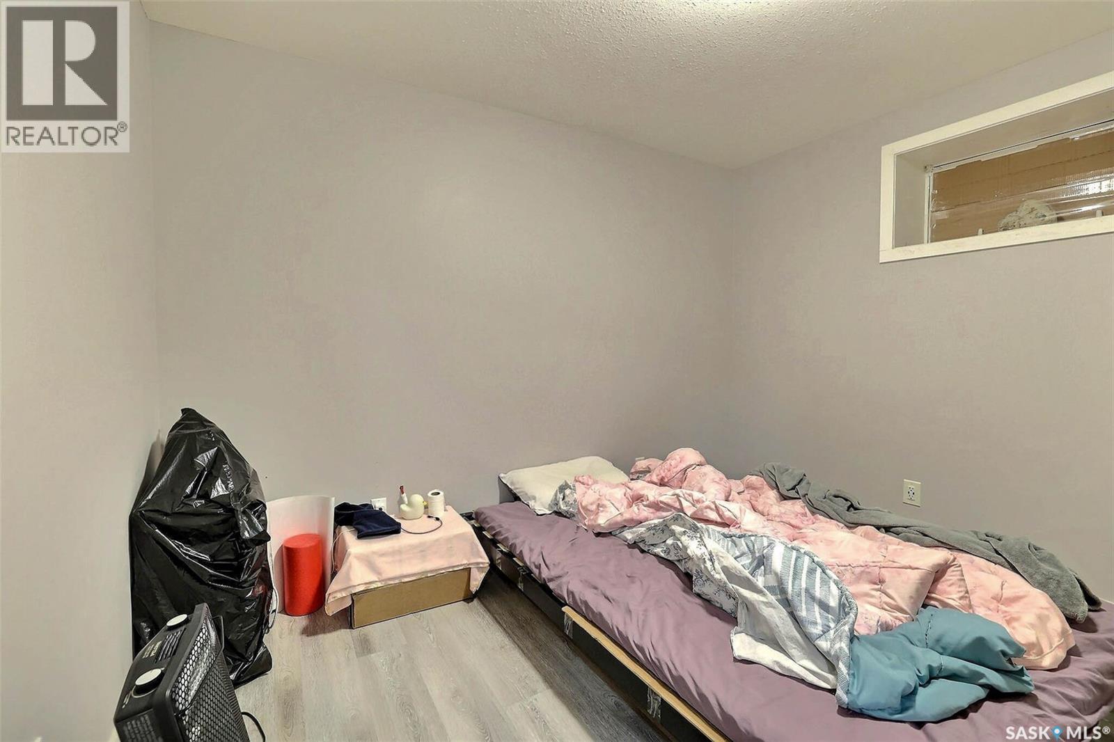 4781 Padwick Avenue, Regina, SK - Indoor Photo Showing Bedroom