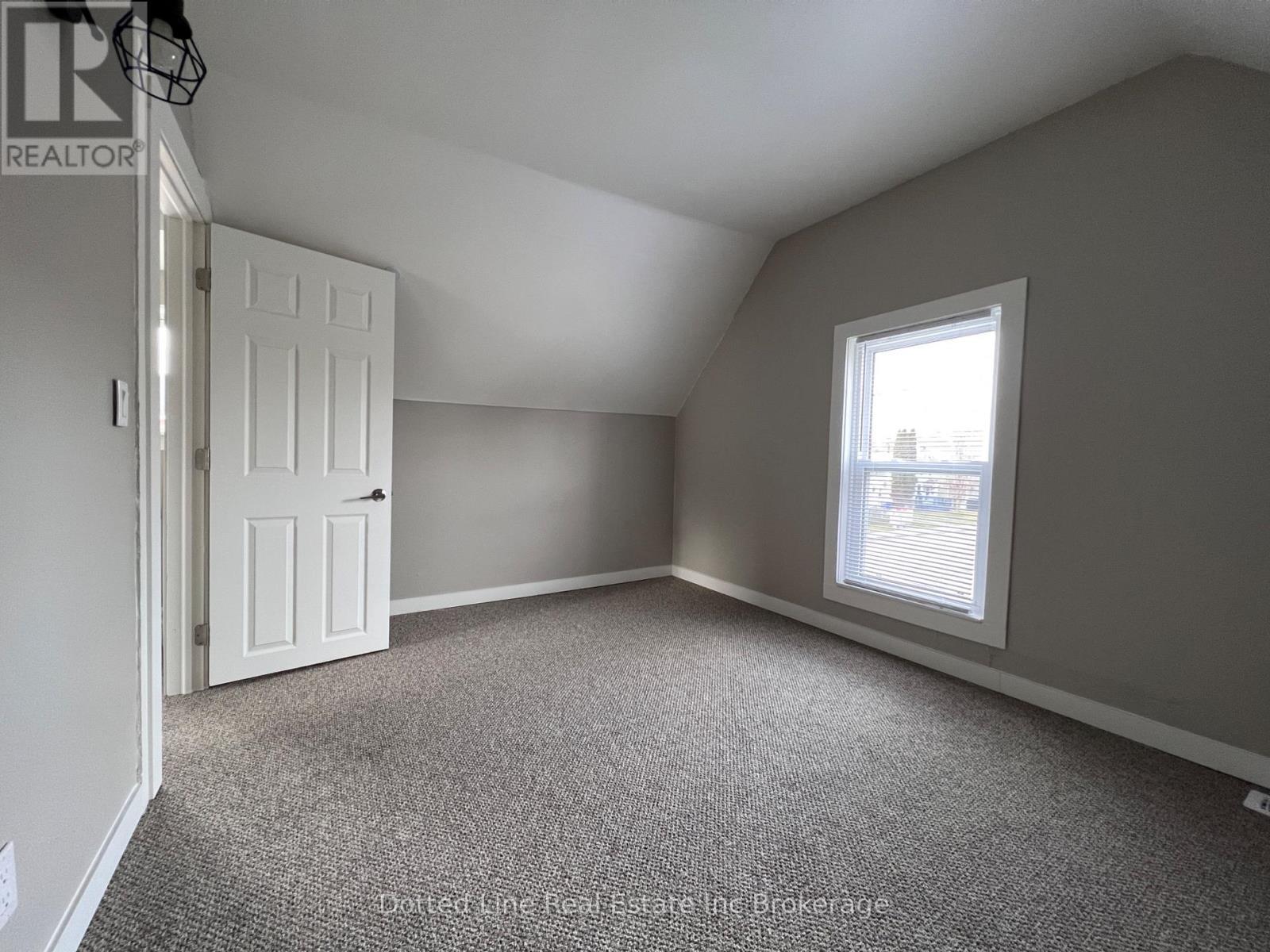 180 Bidwell - 19 Wolf Street, Tillsonburg, ON - Indoor Photo Showing Other Room