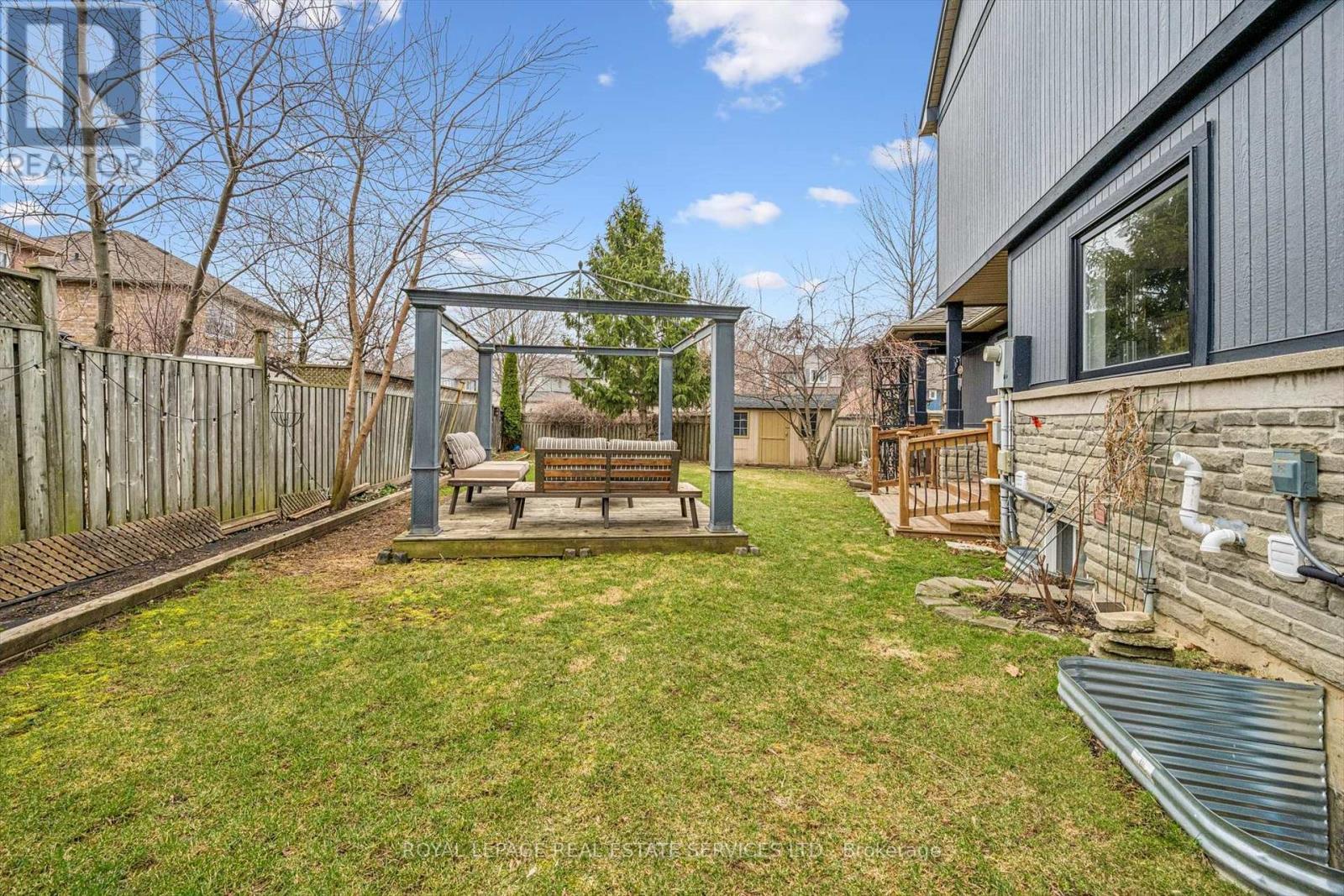 Deck 3 with Gazebo - 1888 Stevington Crescent, Mississauga, ON - Outdoor With Deck Patio Veranda