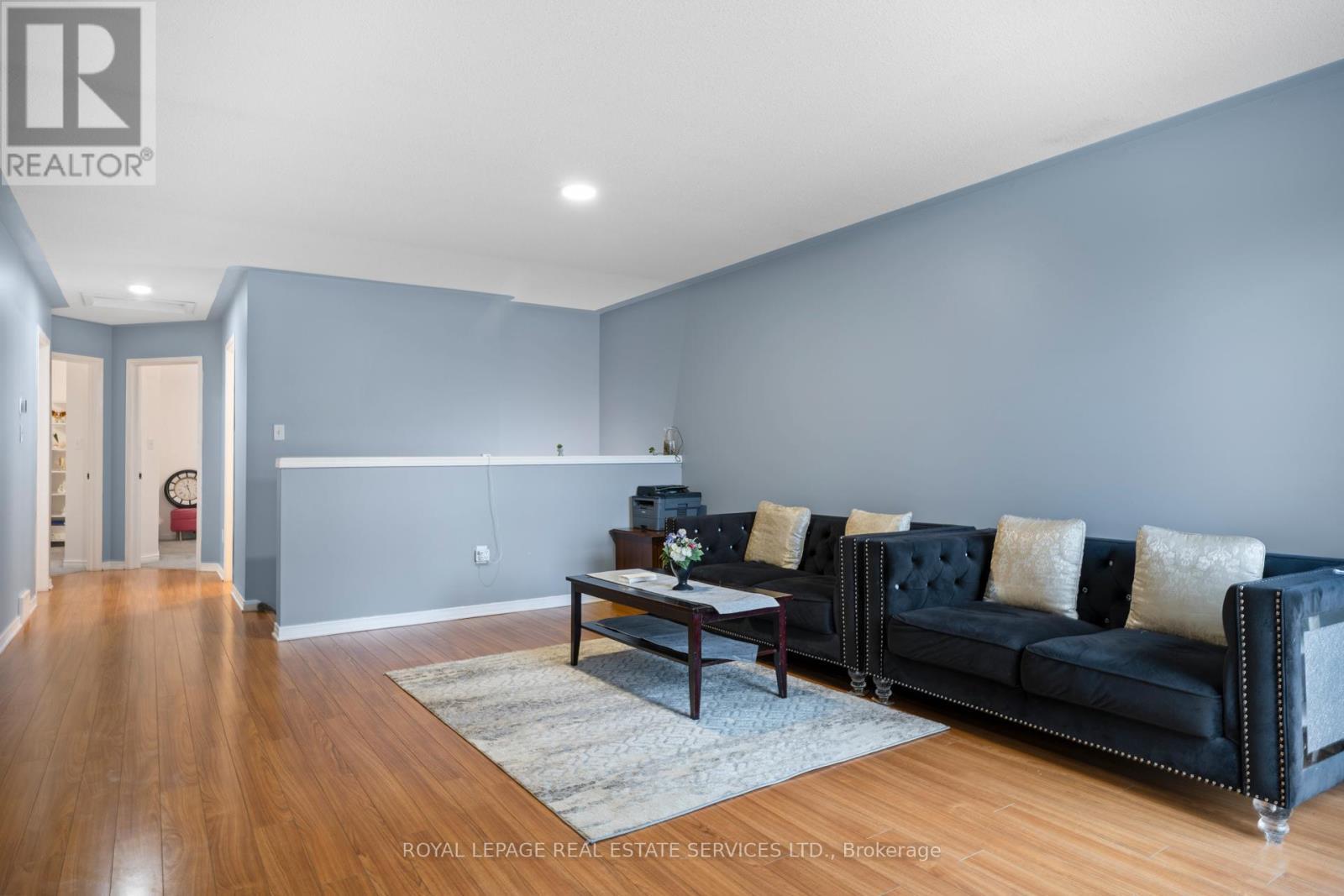 289 Hungerford Street, London East, ON - Indoor Photo Showing Living Room