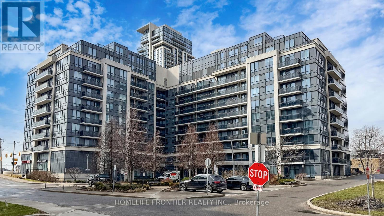 223 - 370 Highway 7 E, Richmond Hill, ON - Outdoor With Balcony With Facade