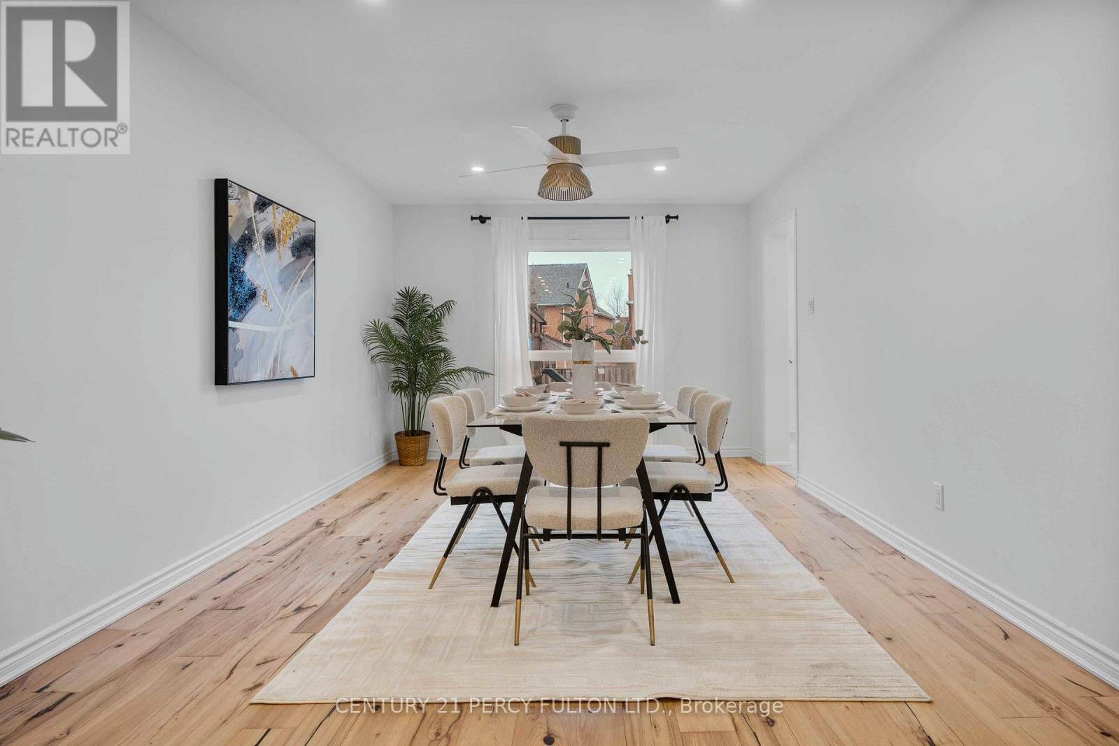 5393 Glen Erin Drive, Mississauga, ON - Indoor Photo Showing Dining Room