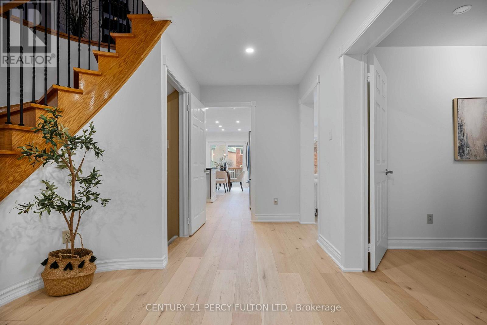 5393 Glen Erin Drive, Mississauga, ON - Indoor Photo Showing Other Room