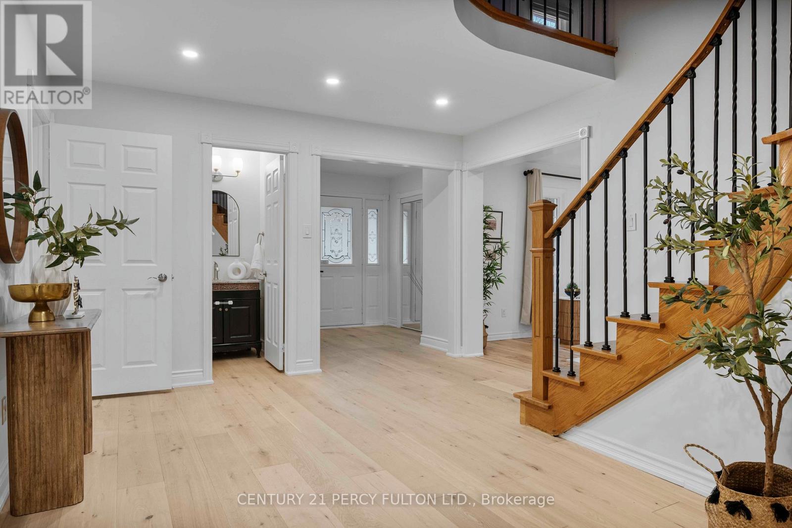 5393 Glen Erin Drive, Mississauga, ON - Indoor Photo Showing Other Room