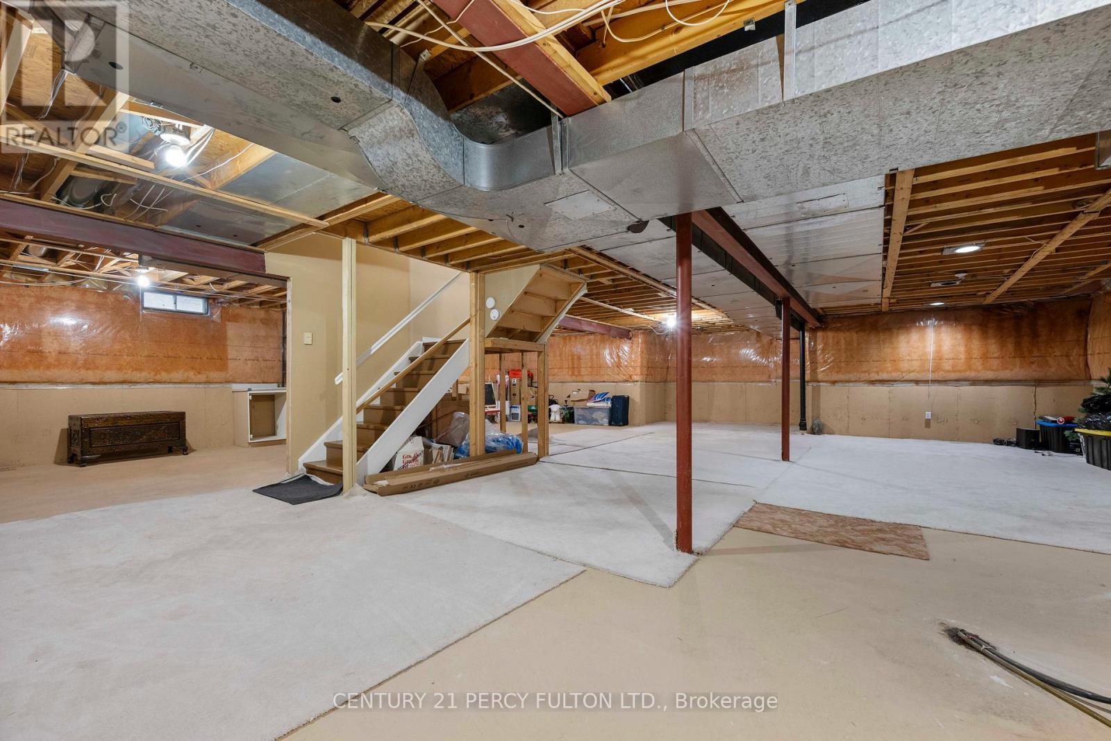 5393 Glen Erin Drive, Mississauga, ON - Indoor Photo Showing Basement