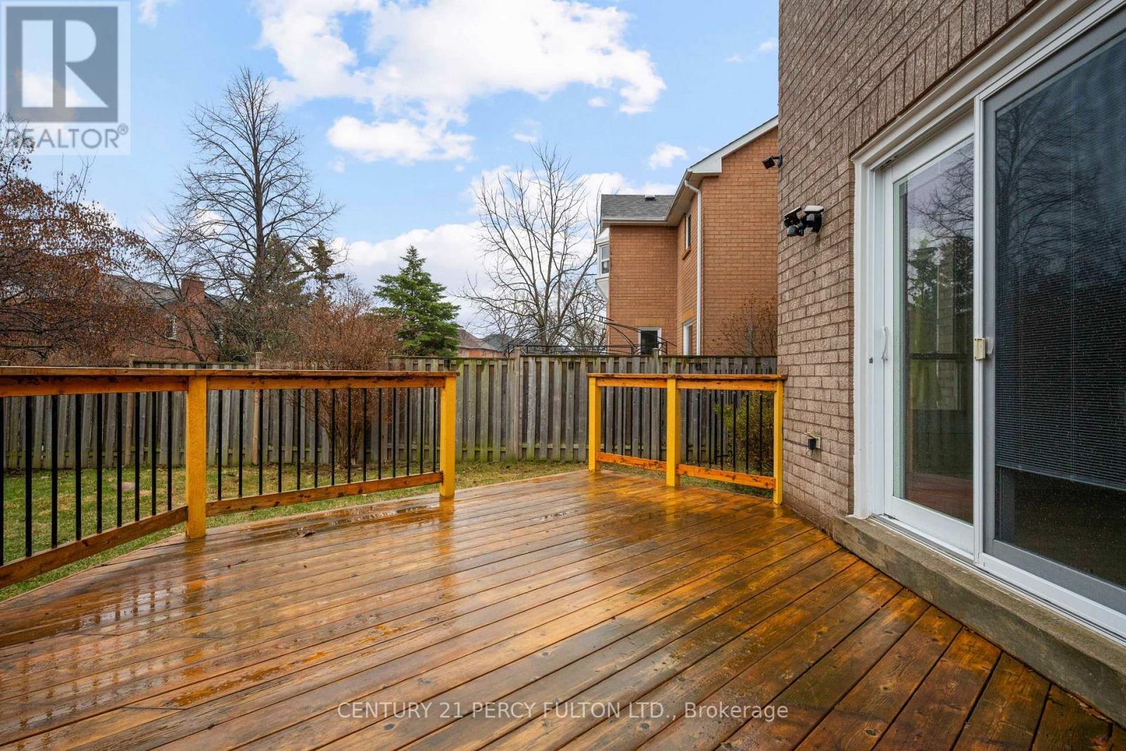5393 Glen Erin Drive, Mississauga, ON - Outdoor With Deck Patio Veranda With Exterior