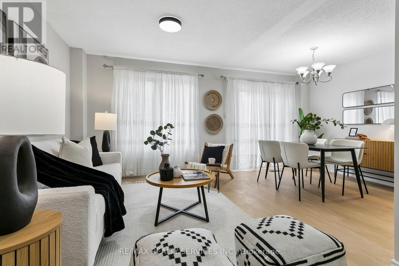 4291 Beacon Lane, Mississauga, ON - Indoor