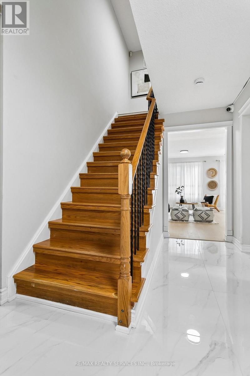 4291 Beacon Lane, Mississauga, ON - Indoor Photo Showing Other Room