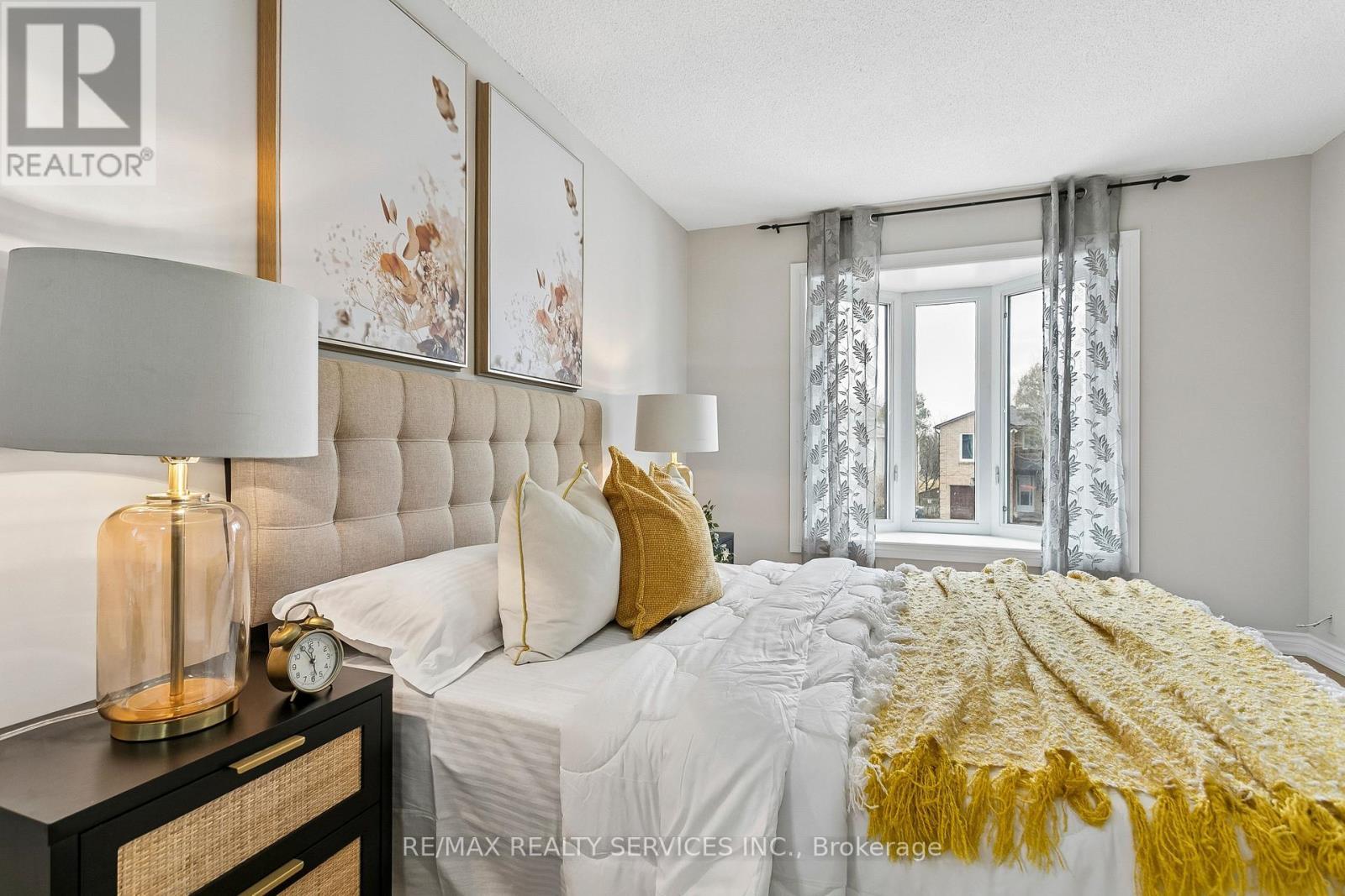 4291 Beacon Lane, Mississauga, ON - Indoor Photo Showing Bedroom