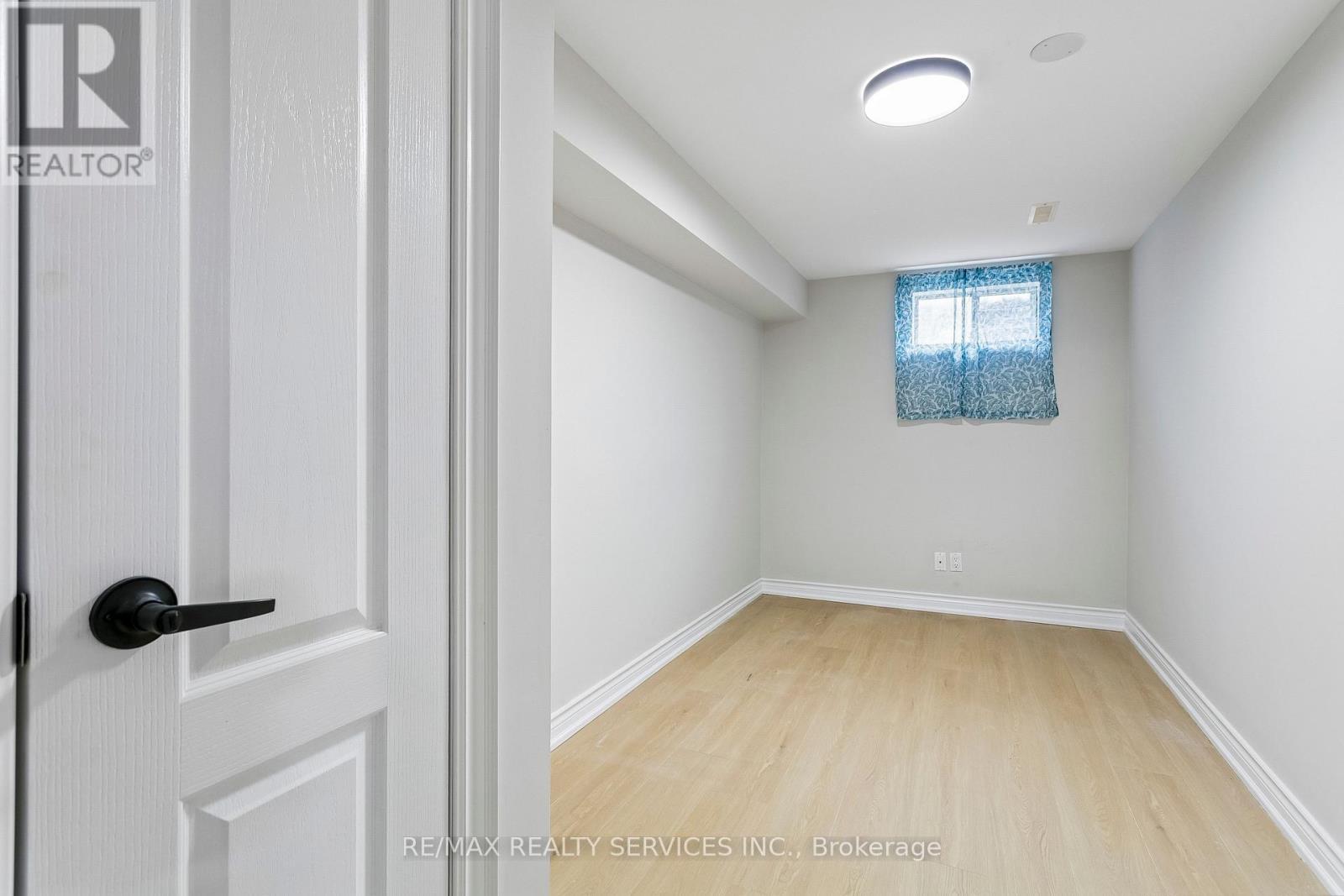 4291 Beacon Lane, Mississauga, ON - Indoor Photo Showing Other Room
