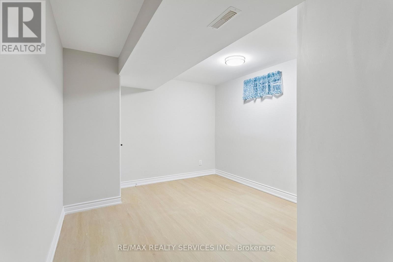 4291 Beacon Lane, Mississauga, ON - Indoor Photo Showing Other Room