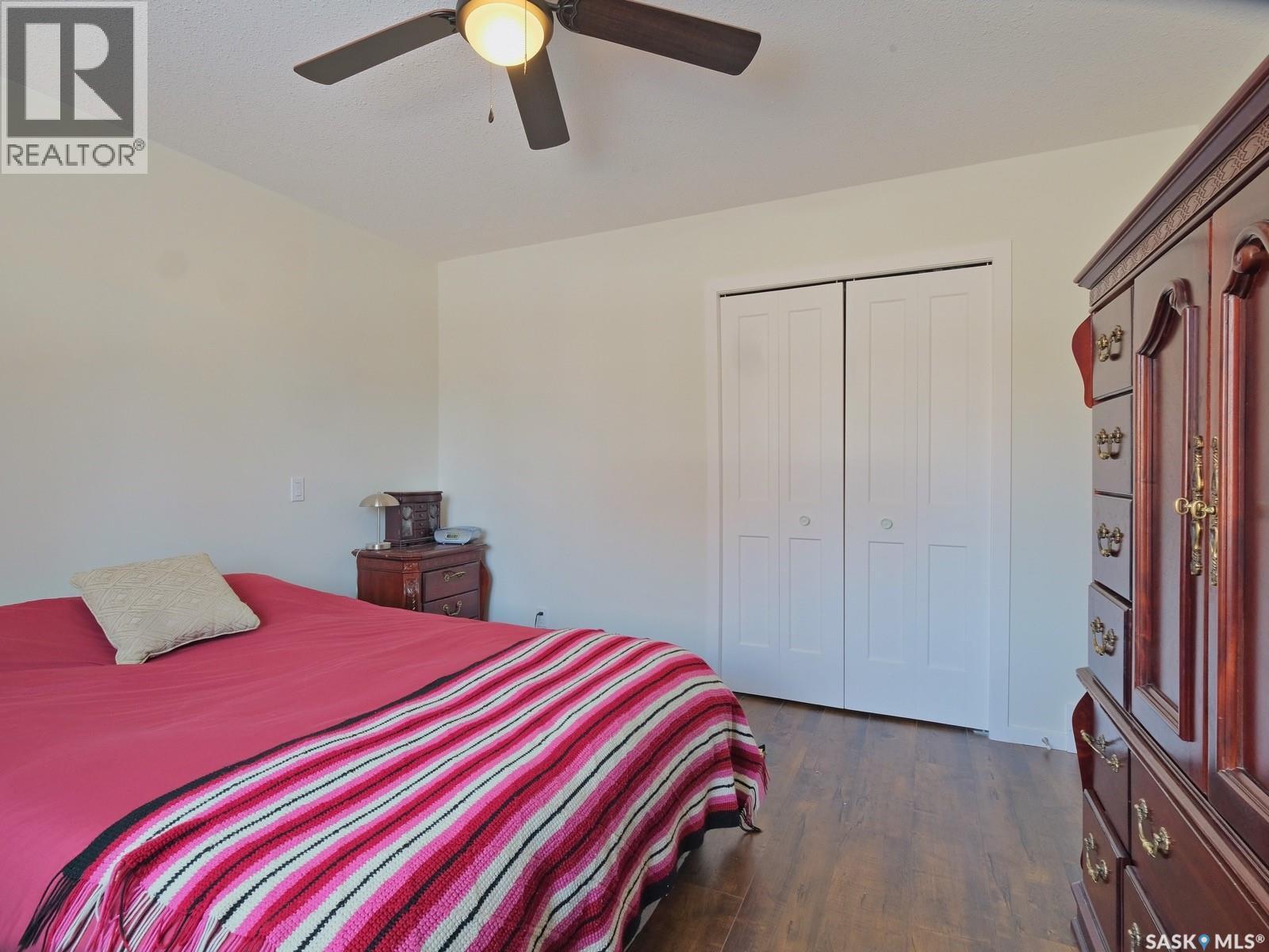 304 2Nd Avenue E, Biggar, SK - Indoor Photo Showing Bedroom