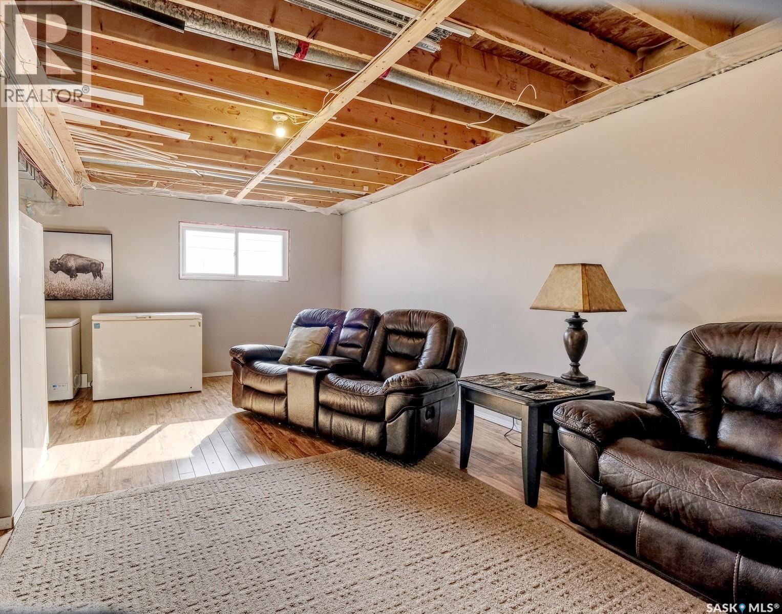 304 2Nd Avenue E, Biggar, SK - Indoor Photo Showing Basement