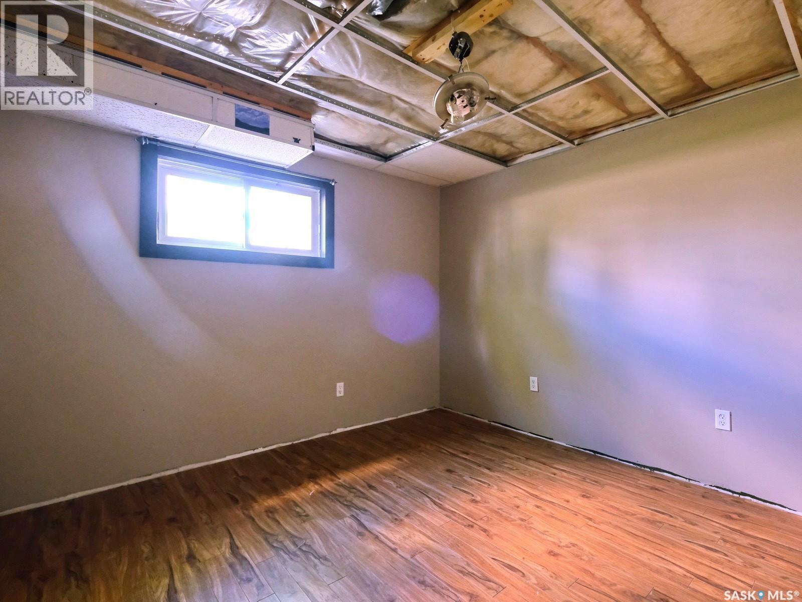 304 2Nd Avenue E, Biggar, SK - Indoor Photo Showing Other Room