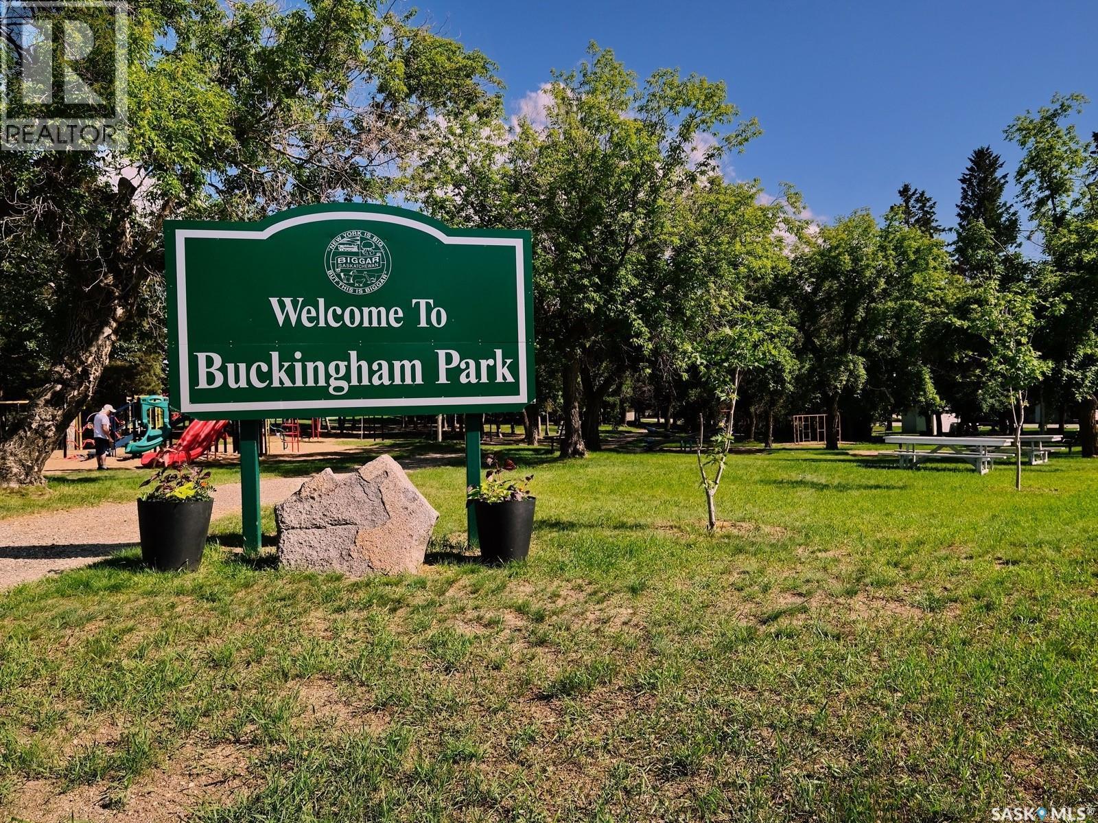 304 2Nd Avenue E, Biggar, SK - Outdoor