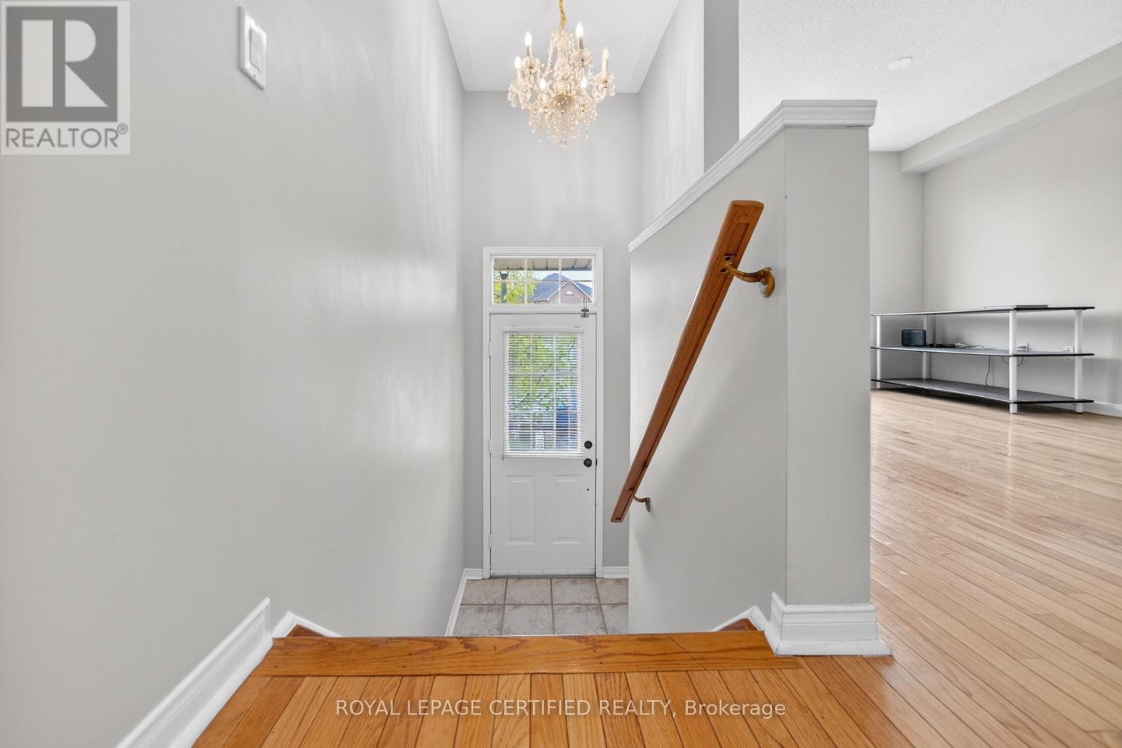 876 Scollard Court, Mississauga, ON - Indoor Photo Showing Other Room