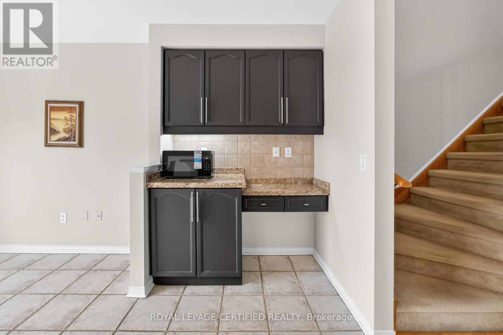 876 Scollard Court, Mississauga, ON - Indoor