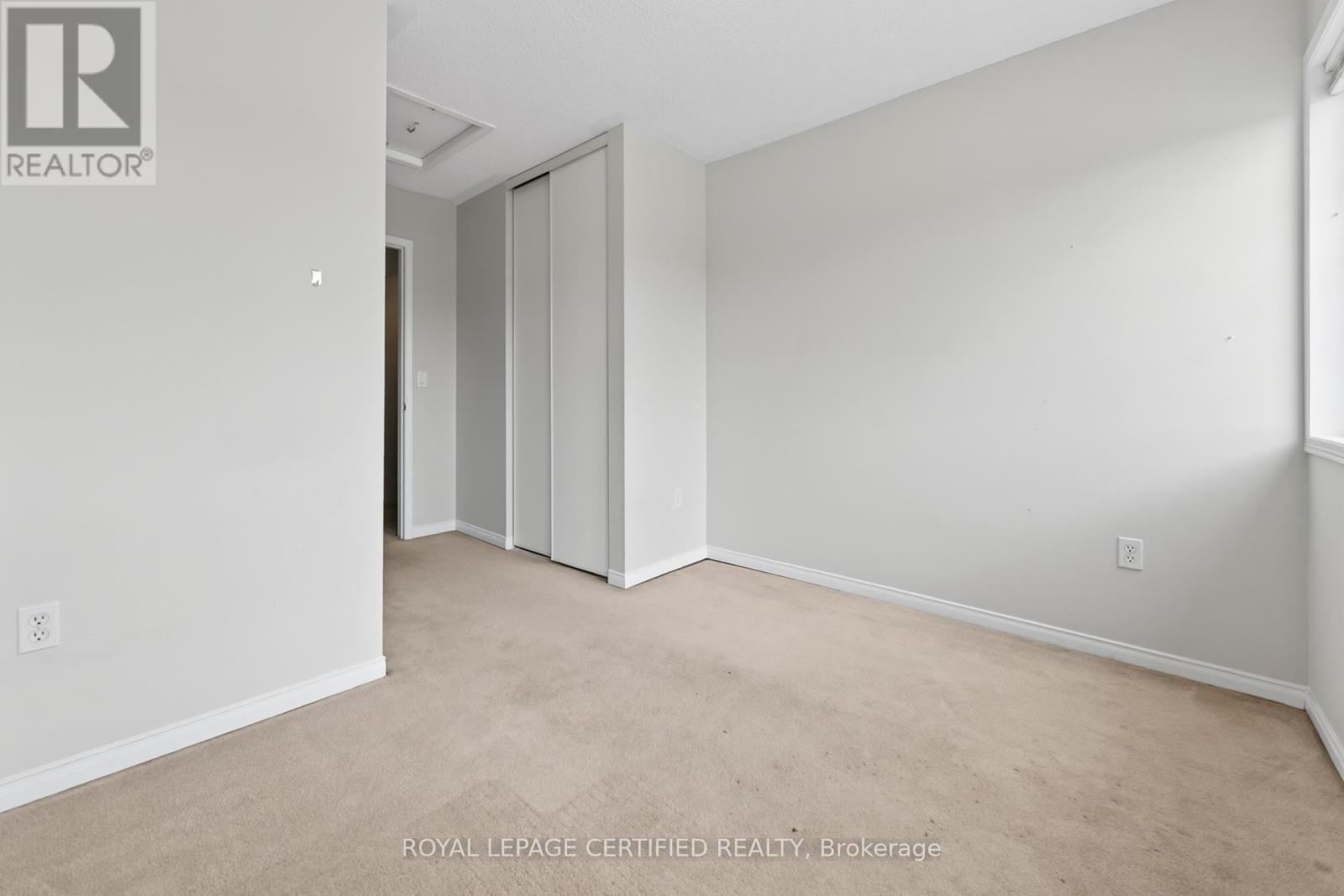876 Scollard Court, Mississauga, ON - Indoor Photo Showing Other Room