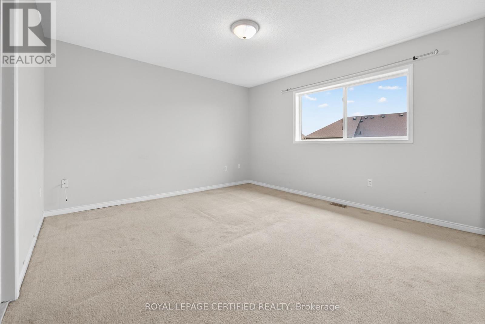876 Scollard Court, Mississauga, ON - Indoor Photo Showing Other Room
