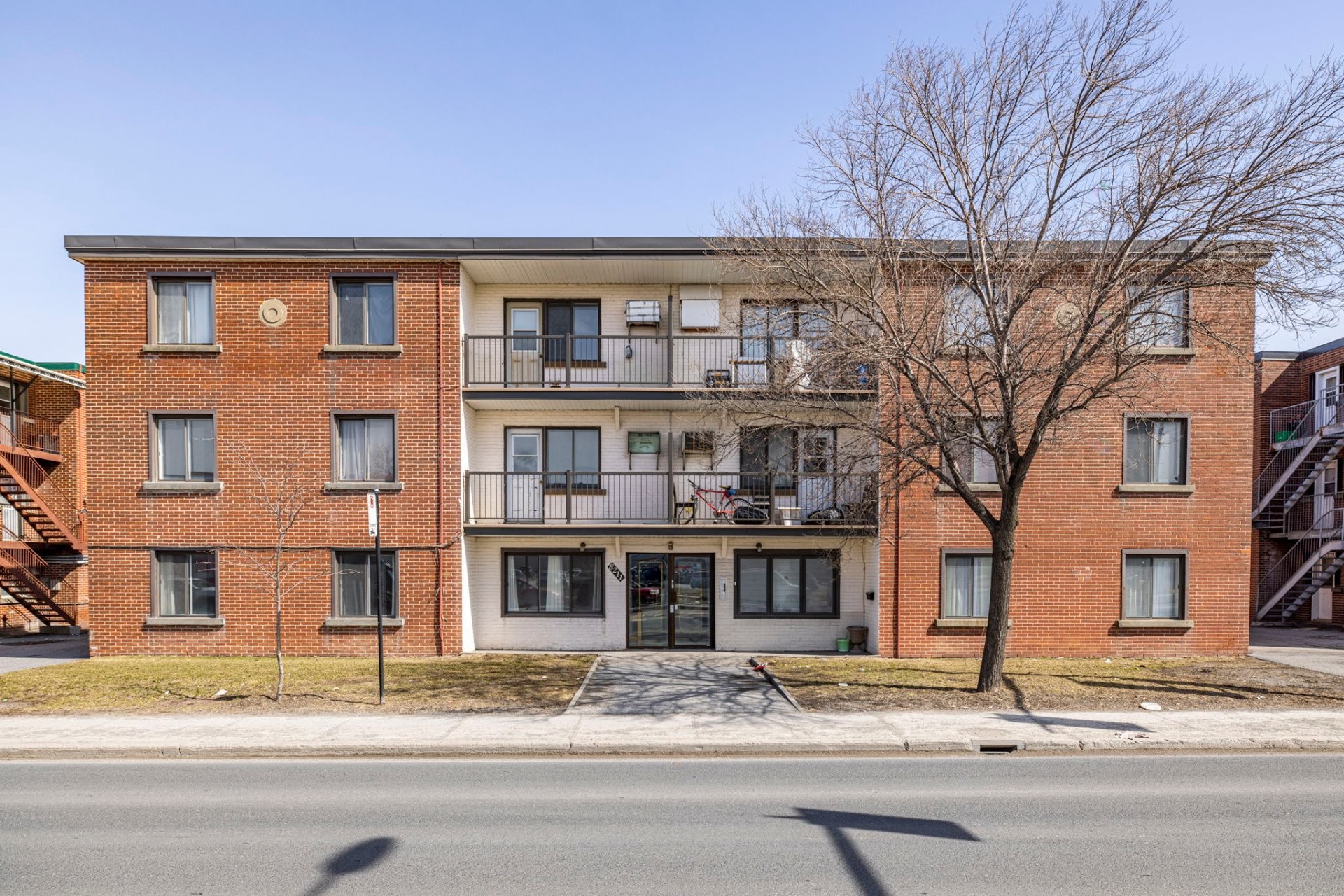 Façade - 3-8211 Boul. Pie-Ix, Montréal (Villeray/Saint-Michel/Parc-Extension), QC - Outdoor With Facade