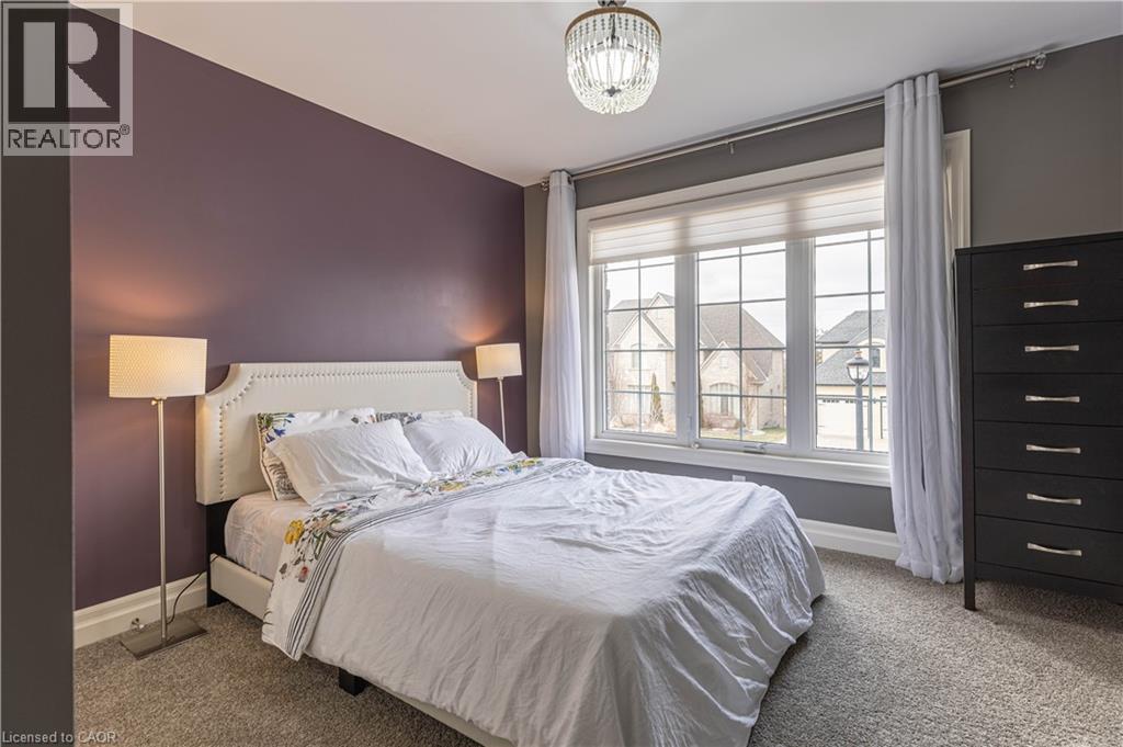 Carpeted bedroom featuring baseboards - 2719 Torrey Pines Way, London, ON - Indoor Photo Showing Bedroom