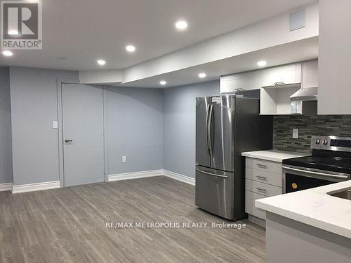 Basement - 140 Shady Oaks Avenue, Markham, ON - Indoor Photo Showing Kitchen