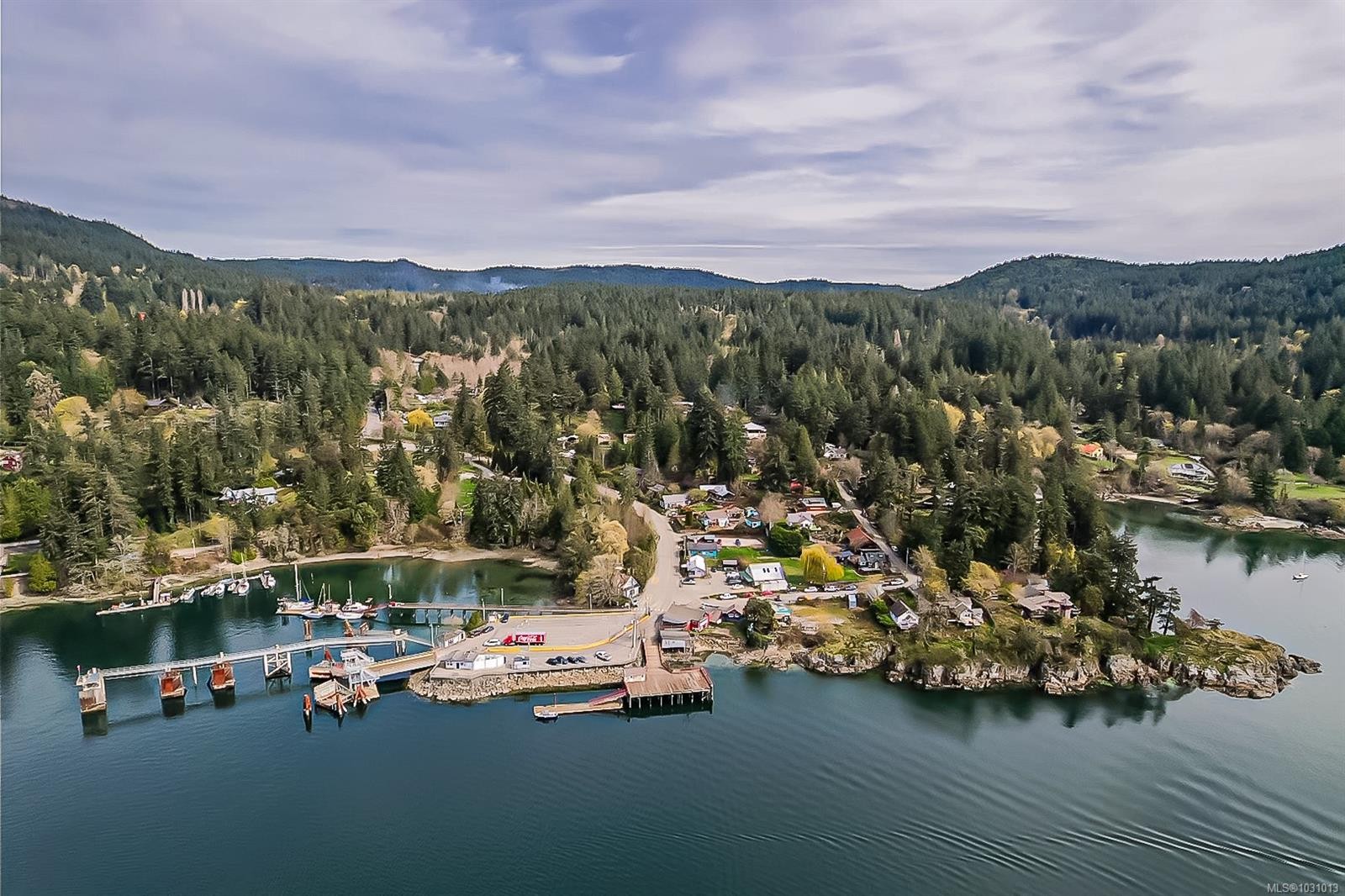 111 Morningside Rd, Salt Spring, BC