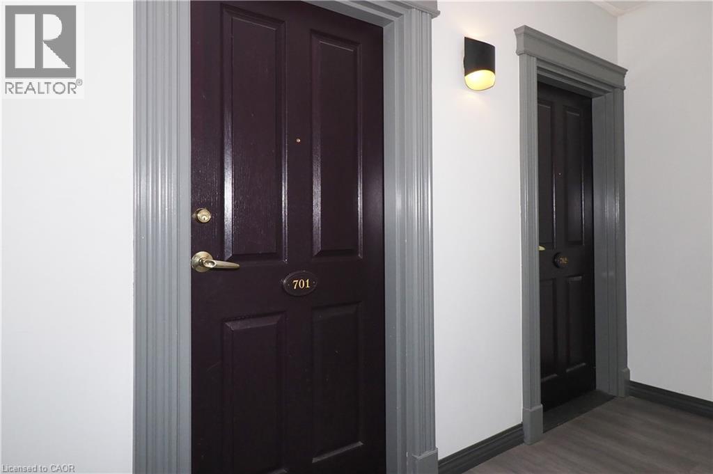 255 Keats Way Unit# 701, Waterloo, ON - Indoor Photo Showing Other Room