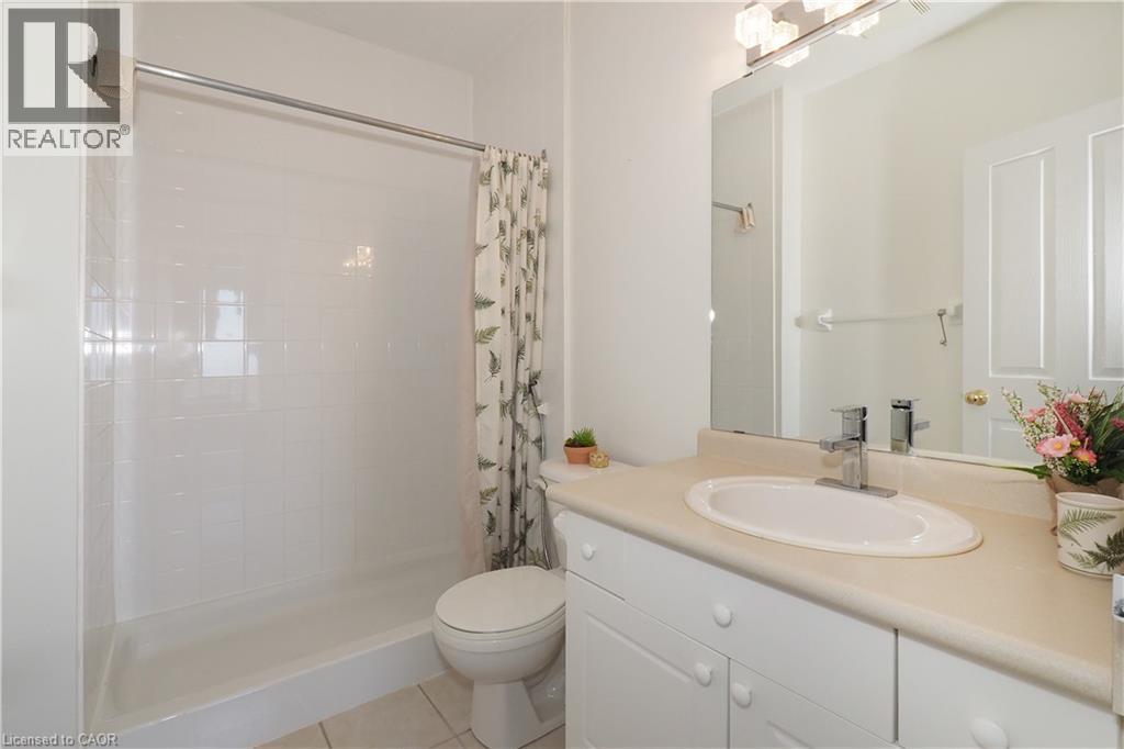 255 Keats Way Unit# 701, Waterloo, ON - Indoor Photo Showing Bathroom
