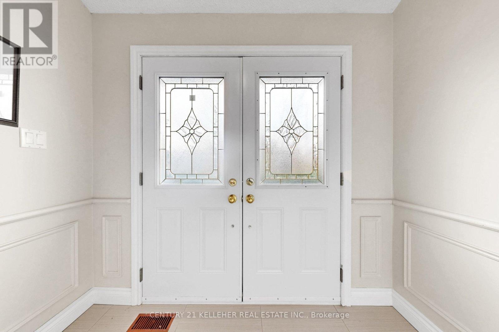 6251 Atherly Crescent, Mississauga, ON - Indoor Photo Showing Other Room